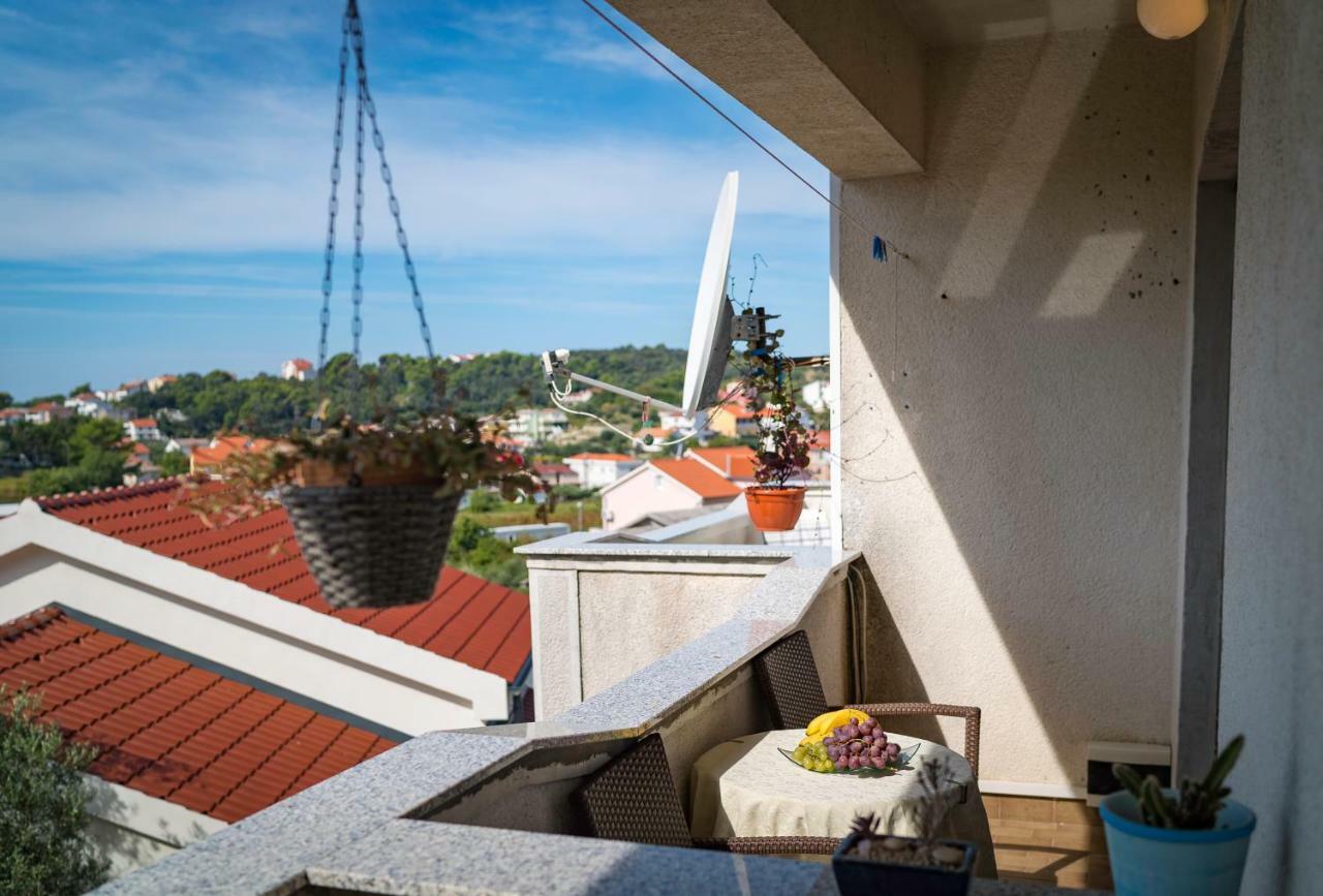 Apartmani Mia Palit Kültér fotó