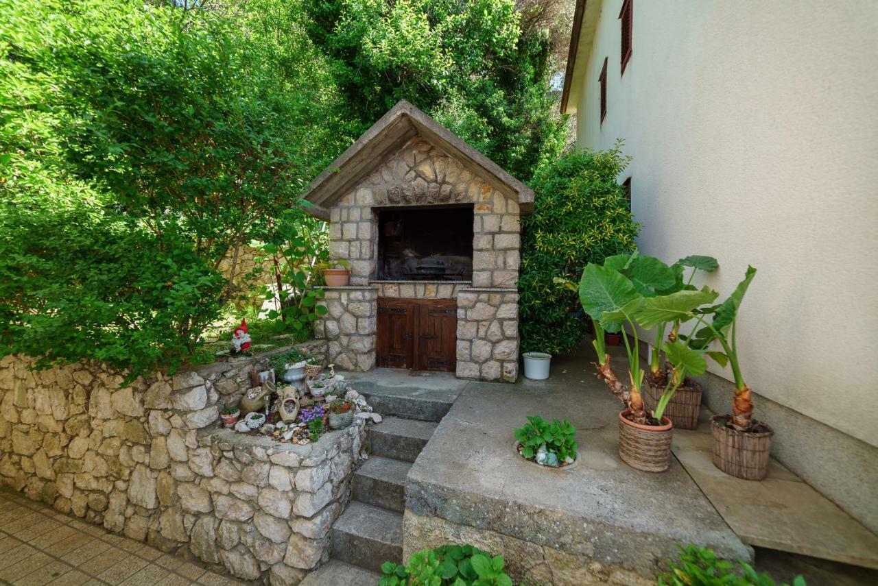 Apartmani Mia Palit Kültér fotó